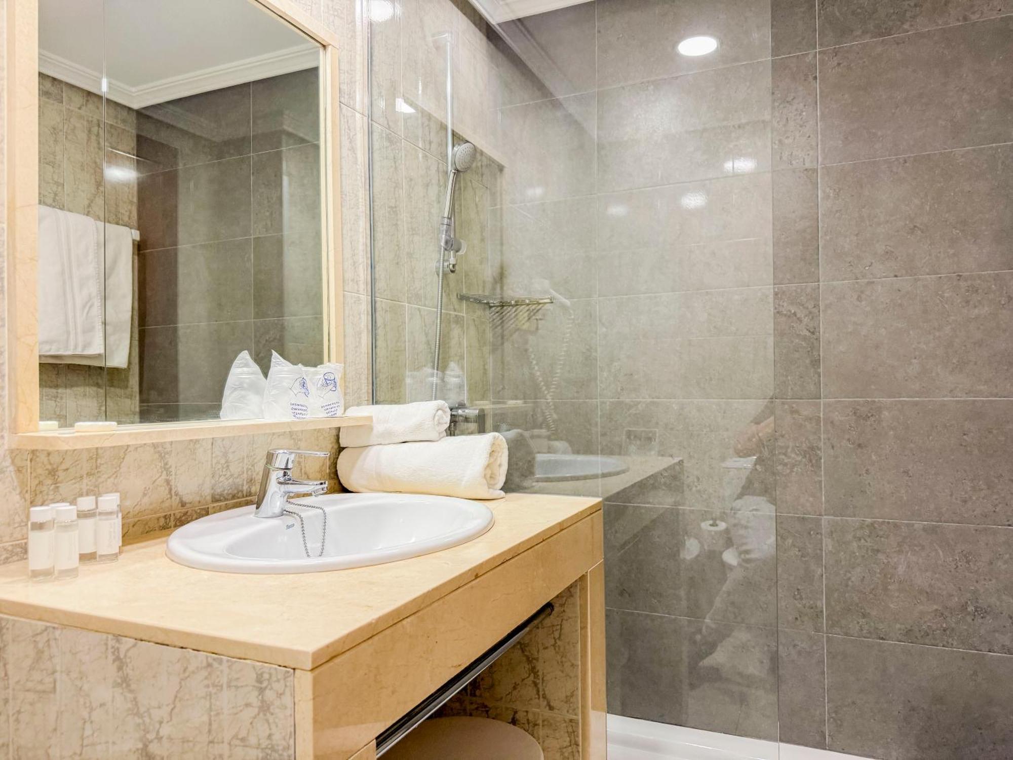 Torreluz Apartamentos Альмерия Экстерьер фото